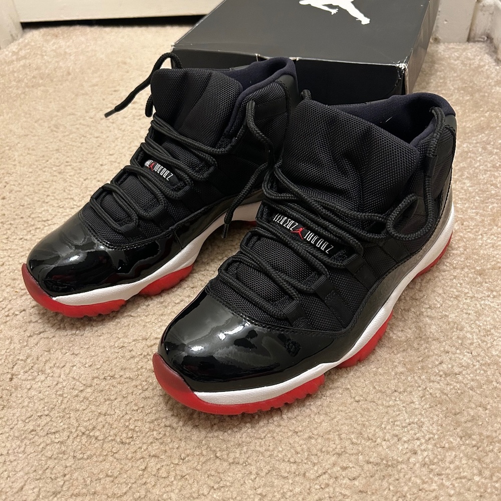 Jordan 11 Retro Playoffs (2012)